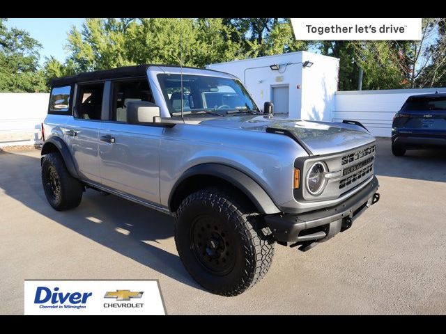 2022 Ford Bronco Base