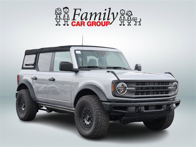 2022 Ford Bronco Base