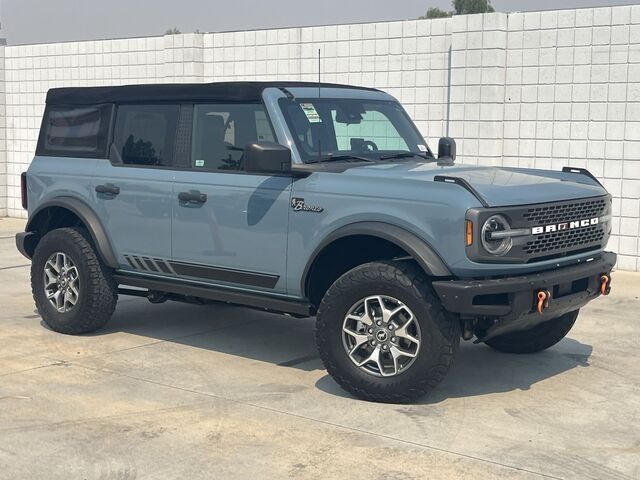 2022 Ford Bronco 