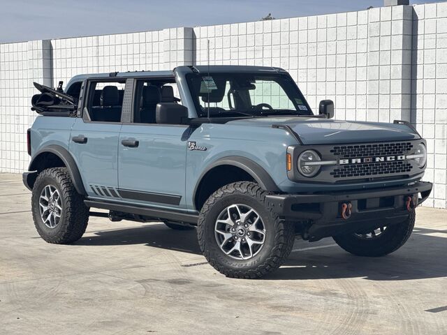 2022 Ford Bronco 