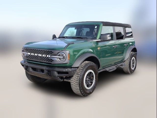 2022 Ford Bronco Base