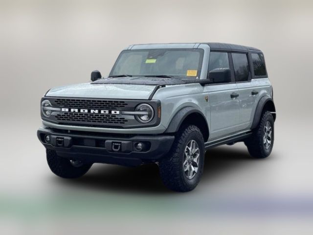 2022 Ford Bronco 