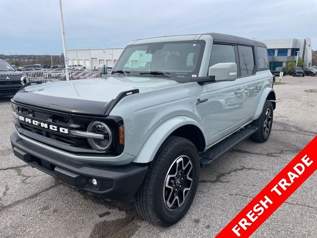 2022 Ford Bronco Outer Banks