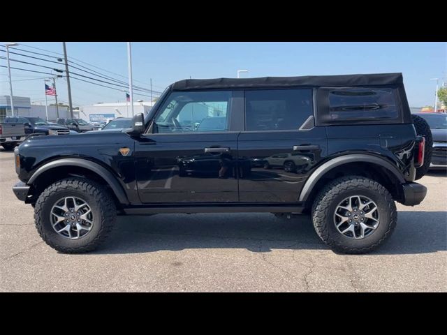 2022 Ford Bronco Badlands