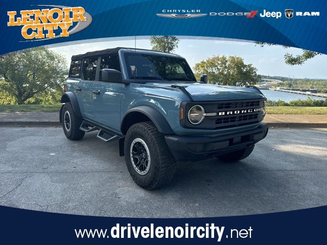 2022 Ford Bronco Base