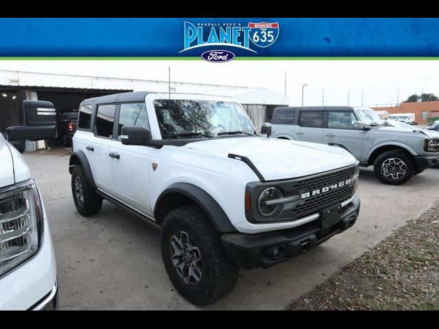 2022 Ford Bronco Badlands