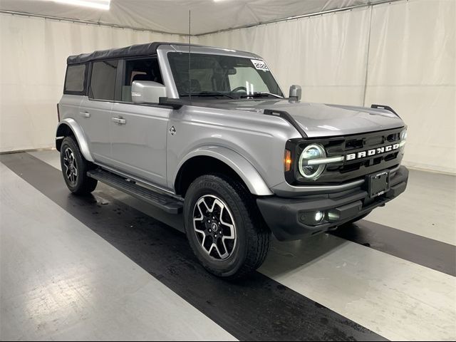 2022 Ford Bronco Base