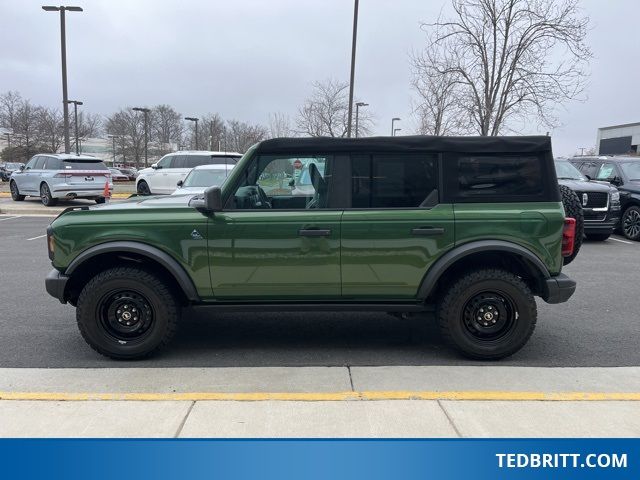 2022 Ford Bronco Black Diamond