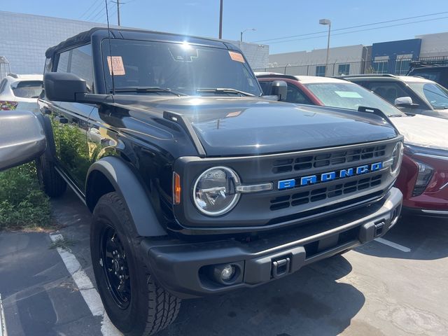 2022 Ford Bronco Black Diamond