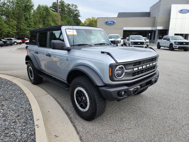 2022 Ford Bronco Black Diamond