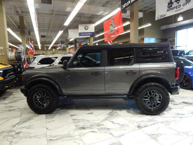 2022 Ford Bronco Black Diamond