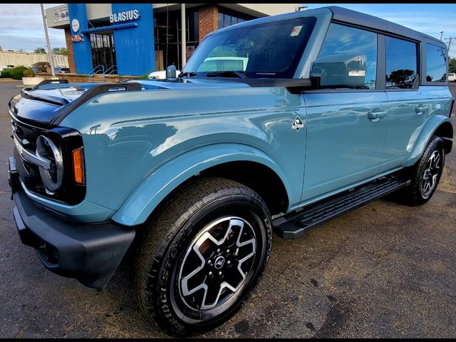 2022 Ford Bronco Outer Banks