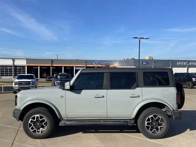 2022 Ford Bronco Outer Banks