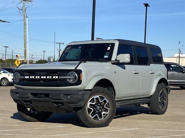 2022 Ford Bronco Outer Banks