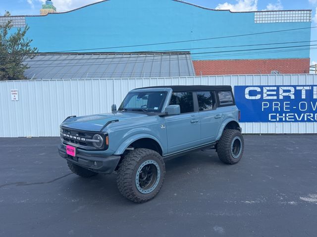 2022 Ford Bronco Outer Banks