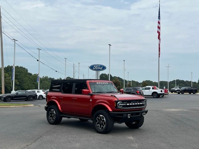 2022 Ford Bronco Outer Banks