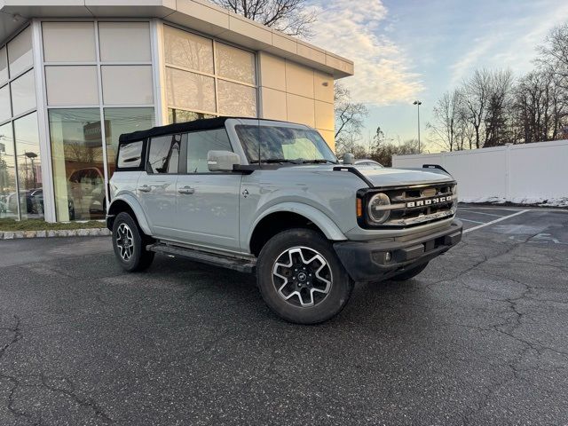 2022 Ford Bronco Outer Banks