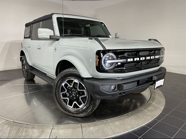 2022 Ford Bronco Outer Banks