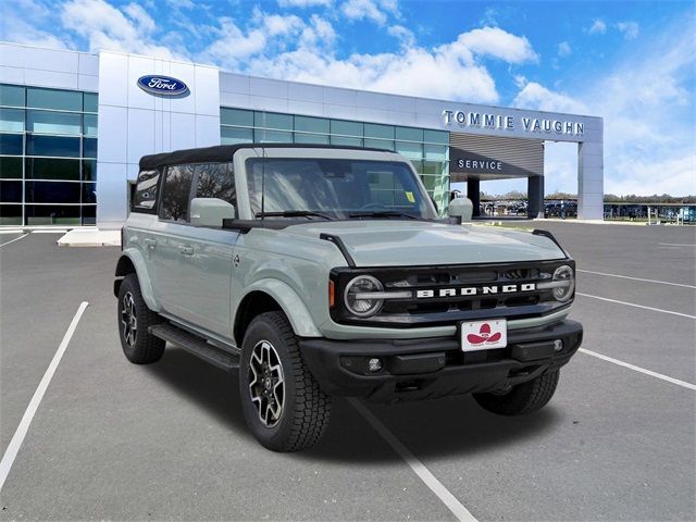 2022 Ford Bronco Outer Banks