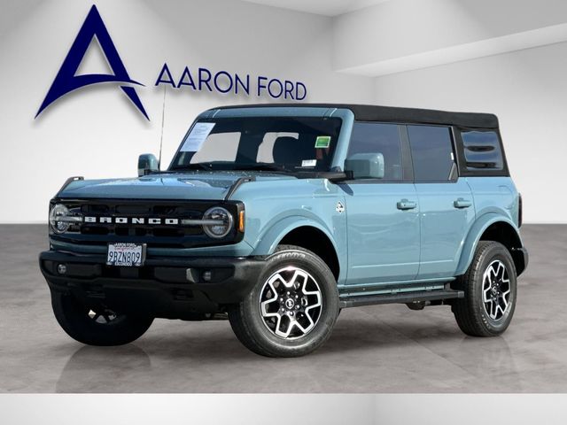 2022 Ford Bronco Outer Banks