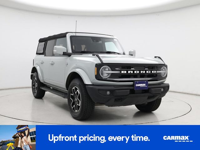 2022 Ford Bronco Outer Banks