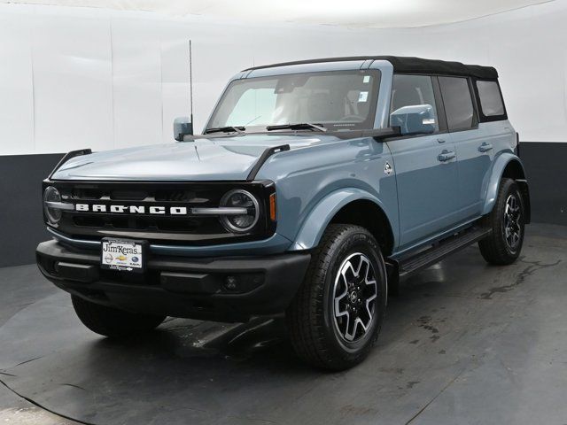 2022 Ford Bronco Outer Banks