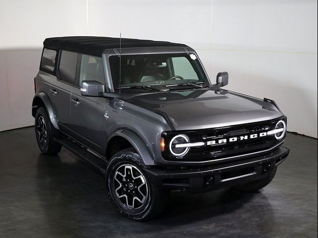 2022 Ford Bronco Outer Banks