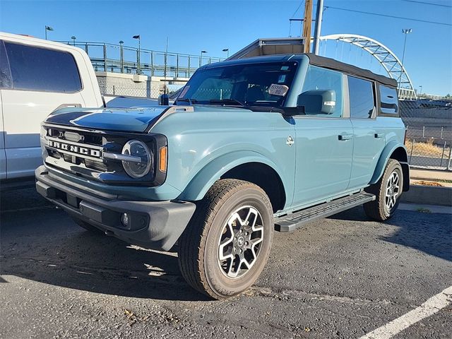 2022 Ford Bronco Outer Banks