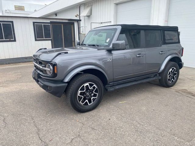 2022 Ford Bronco Outer Banks