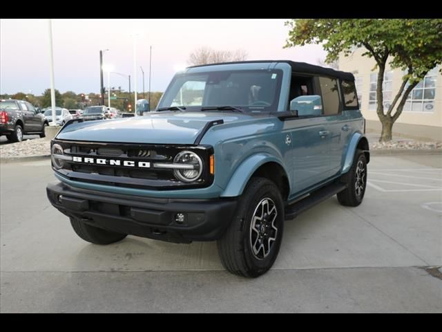 2022 Ford Bronco Outer Banks