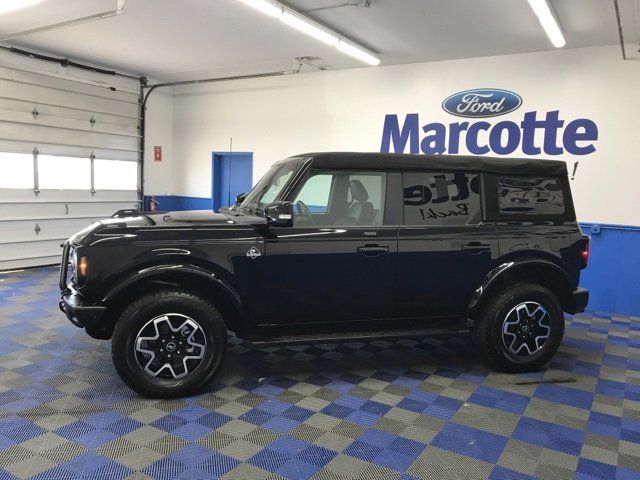 2022 Ford Bronco Outer Banks