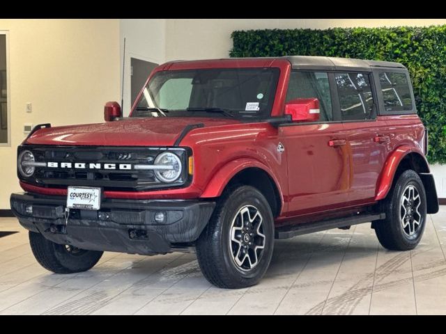 2022 Ford Bronco Outer Banks