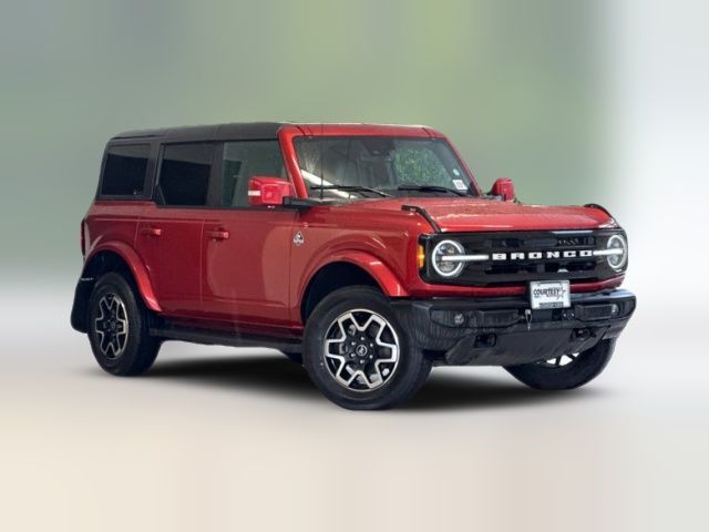 2022 Ford Bronco Outer Banks