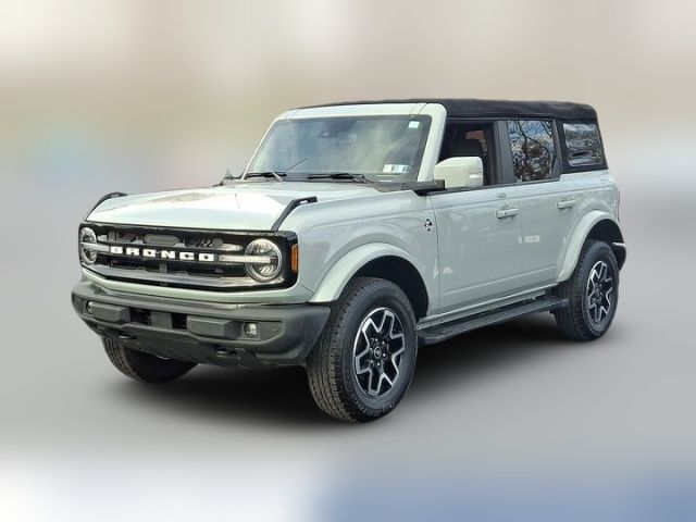 2022 Ford Bronco Outer Banks