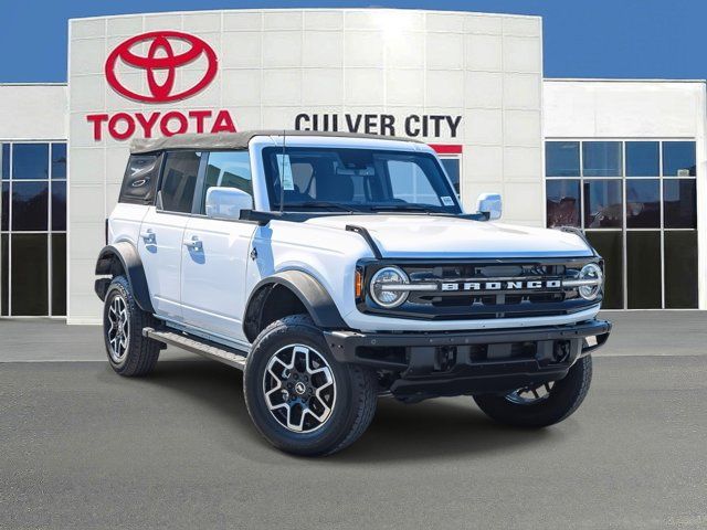 2022 Ford Bronco Outer Banks