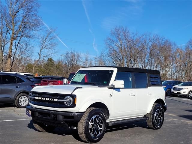 2022 Ford Bronco Outer Banks