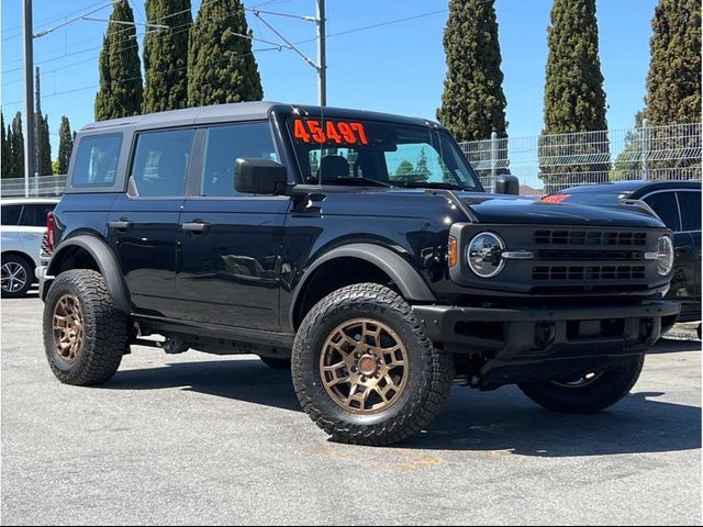 2022 Ford Bronco 