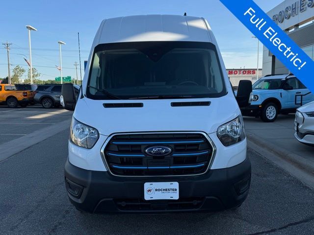 2022 Ford E-Transit Base