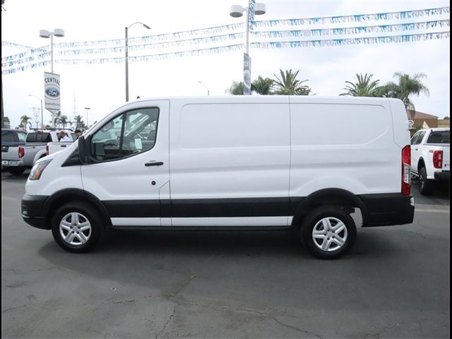 2022 Ford E-Transit Base