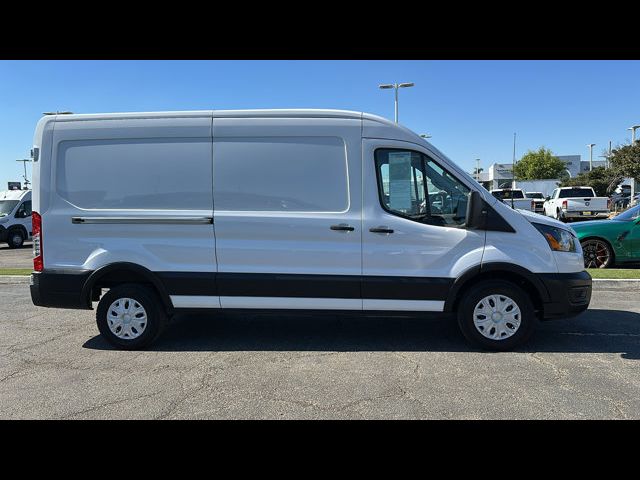 2022 Ford E-Transit Base