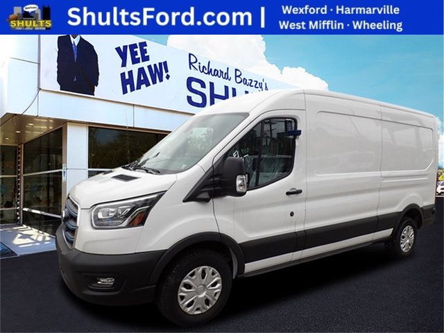 2022 Ford E-Transit Base