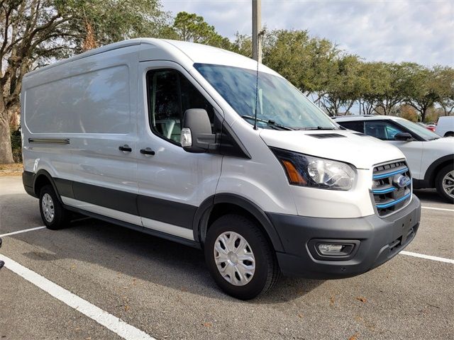 2022 Ford E-Transit Base