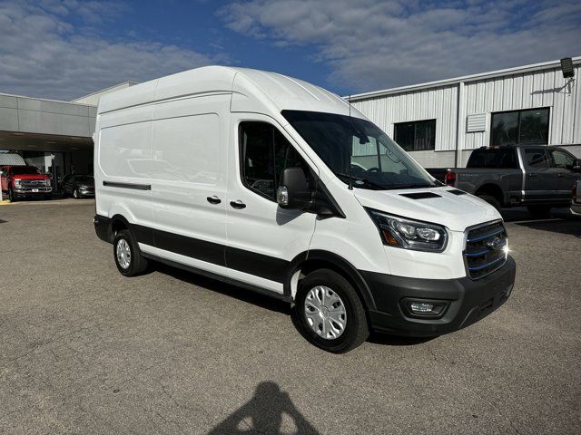 2022 Ford E-Transit Base