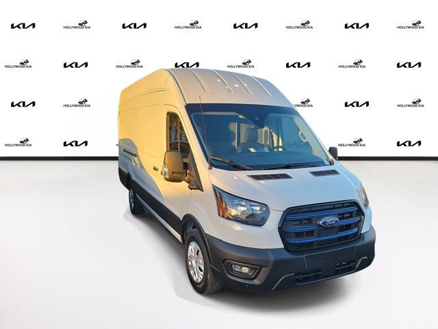 2022 Ford E-Transit Base