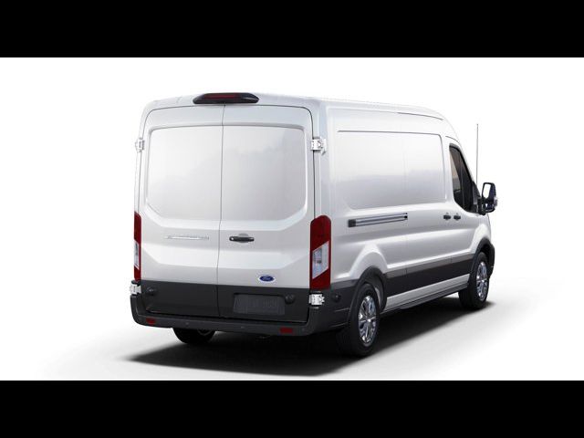 2022 Ford E-Transit Base