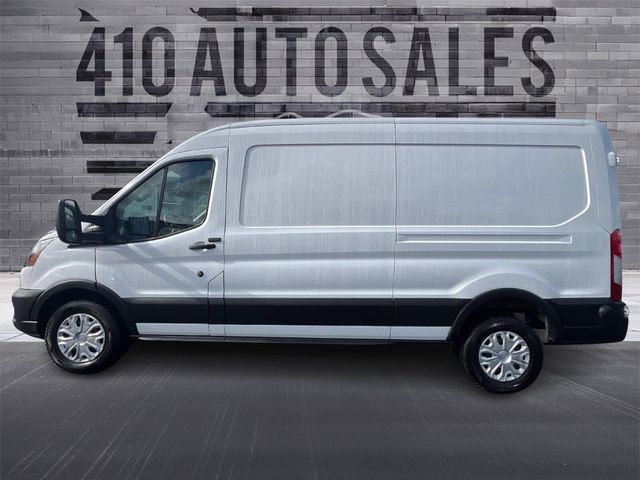 2022 Ford E-Transit Base