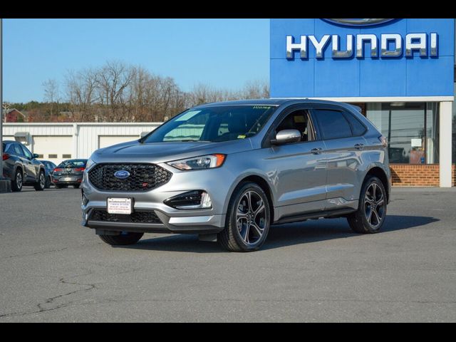 2022 Ford Edge ST