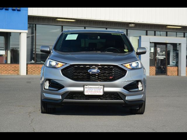 2022 Ford Edge ST