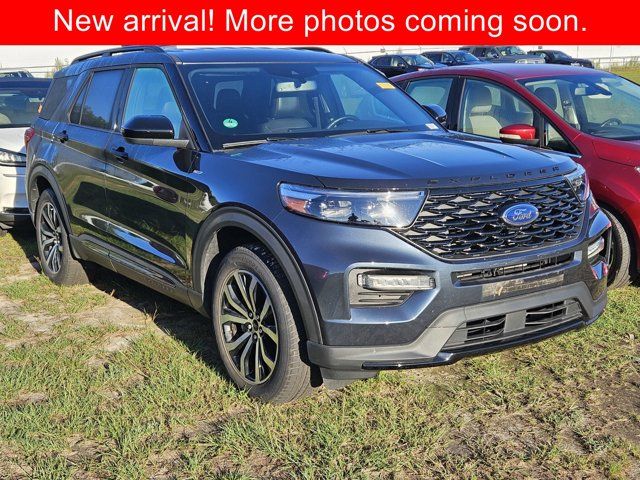 2022 Ford Explorer ST