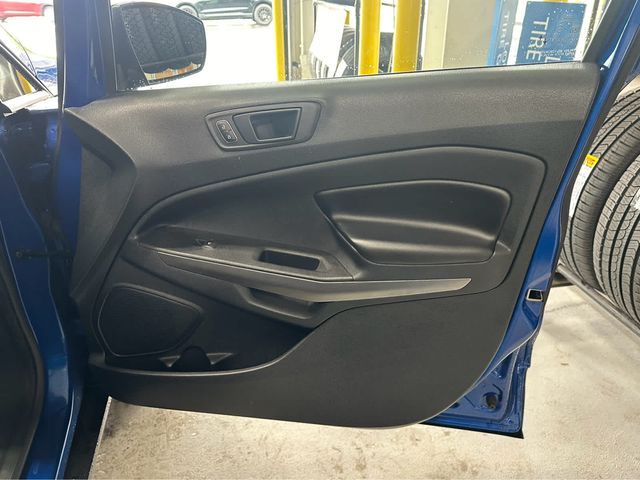 2022 Ford EcoSport SES